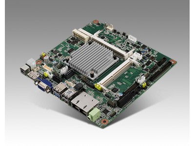 Intel  Celeron  Quad Core J1900 Mini-ITX with CRT/LVDS/DP++, 6 COM, and Dual LAN with Wide Temp