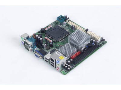 Intel  Core 2 Duo LGA775 Socket Mini-ITX with CRT, LAN, 4COM, PCIe x16