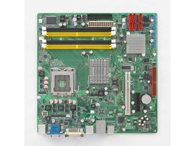Durable Industrial Intel® Core2 Duo wallmount System with PCI/PCIe expansion slot
