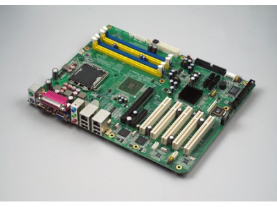 LGA775 Pentium  D/Pentium 4/Celeron  D ATX with DDR2 memory, 2GbE