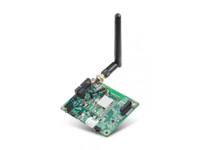 Wireless IoT Node with SMA connector and antenna