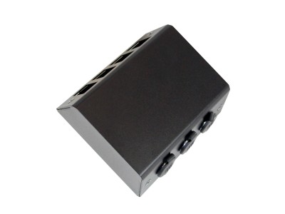 Accessory Box With 3 Lighter Plug Outlets