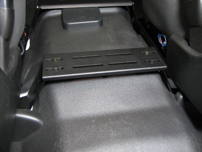 2000-2009 Chevrolet Tahoe/GMC Yukon 3-Piece Rear Hump Mounting Bracket