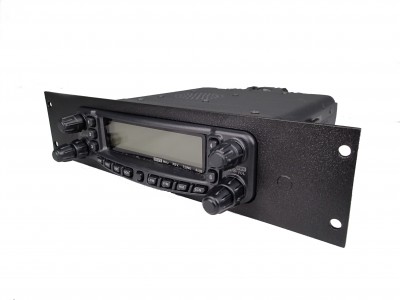 1-Piece Equipment Mounting Bracket, 2" Mounting Space, Fits Yaesu FT-8800R/8900R
