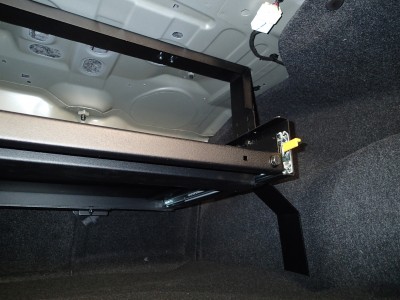 2011-2016 Chevrolet Caprice Full Width Trunk Tray Bearing