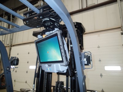 Tilt swivel motion device with Adjustable height