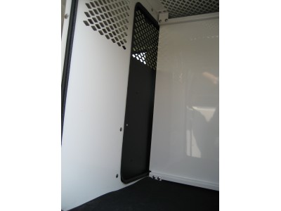 SUV K9 Divider Option