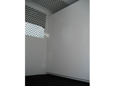 SUV K9 Divider Option