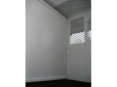 SUV K9 Divider Option