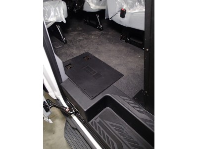 Middle partition for 2015 -2016 Ford Transit window van with medium roof and side sliding door