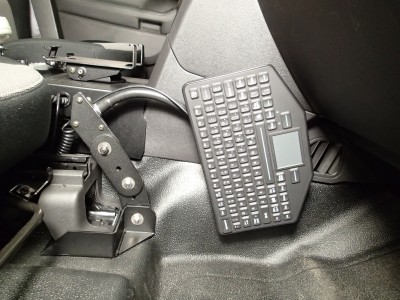 Flex Arm package including flex arm and mount for 2013-2016 Ford Interceptor Utility and Retail Explorer