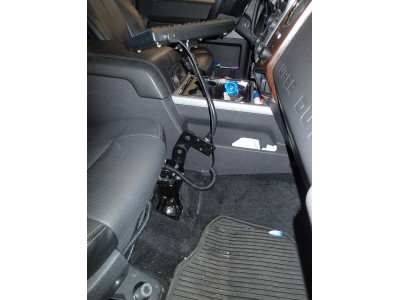 Flex Arm package including flex arm and mount for 2011-2016 Ford F-250 Pickup